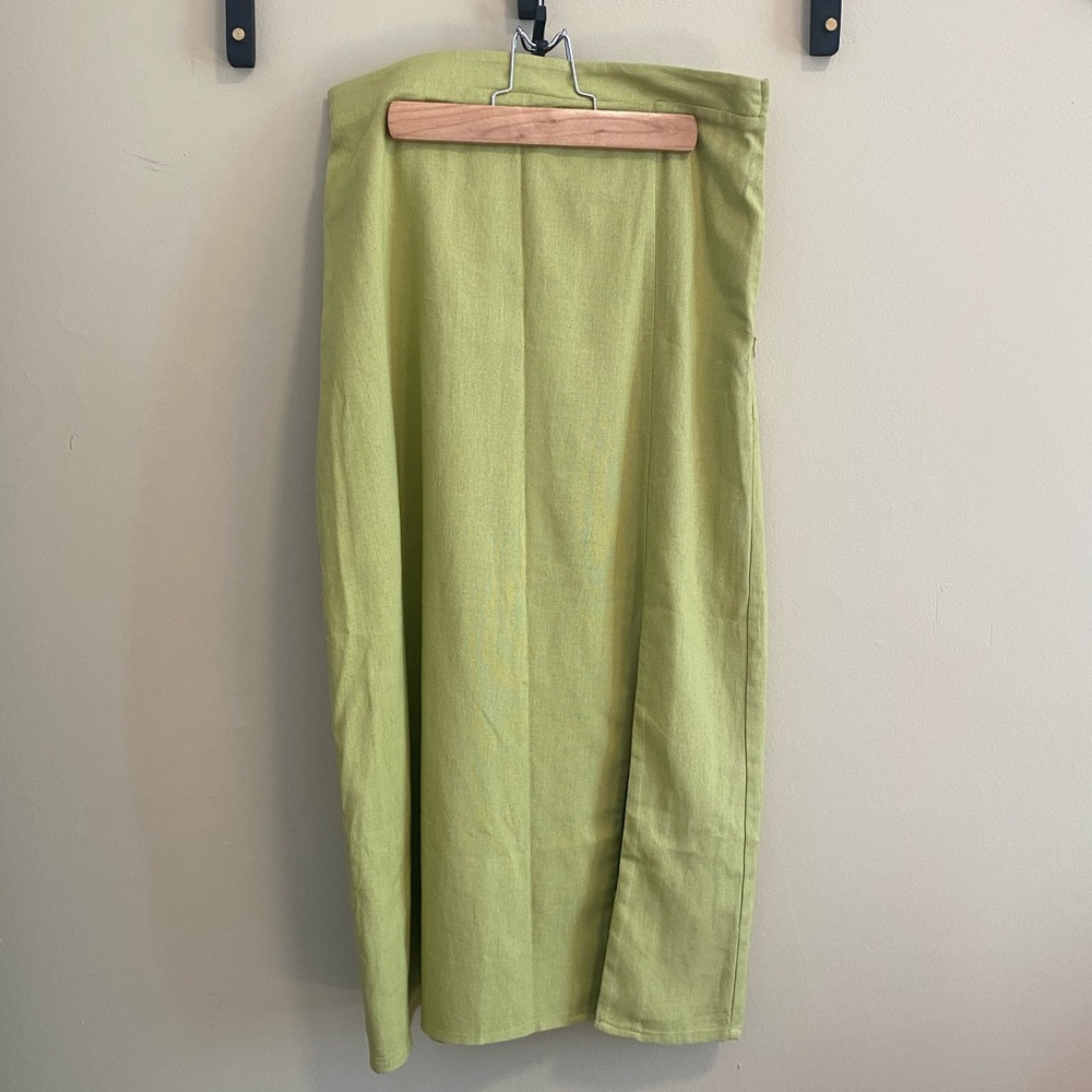 NWT Linen-Blend Midi Skirt in Green - M 6/8